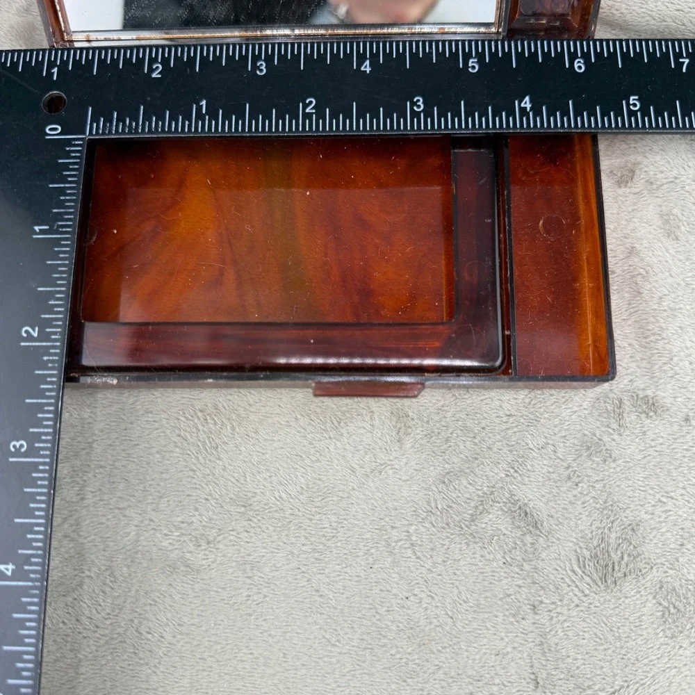 Vintage Plastic‎ Compact Rootbeer READ